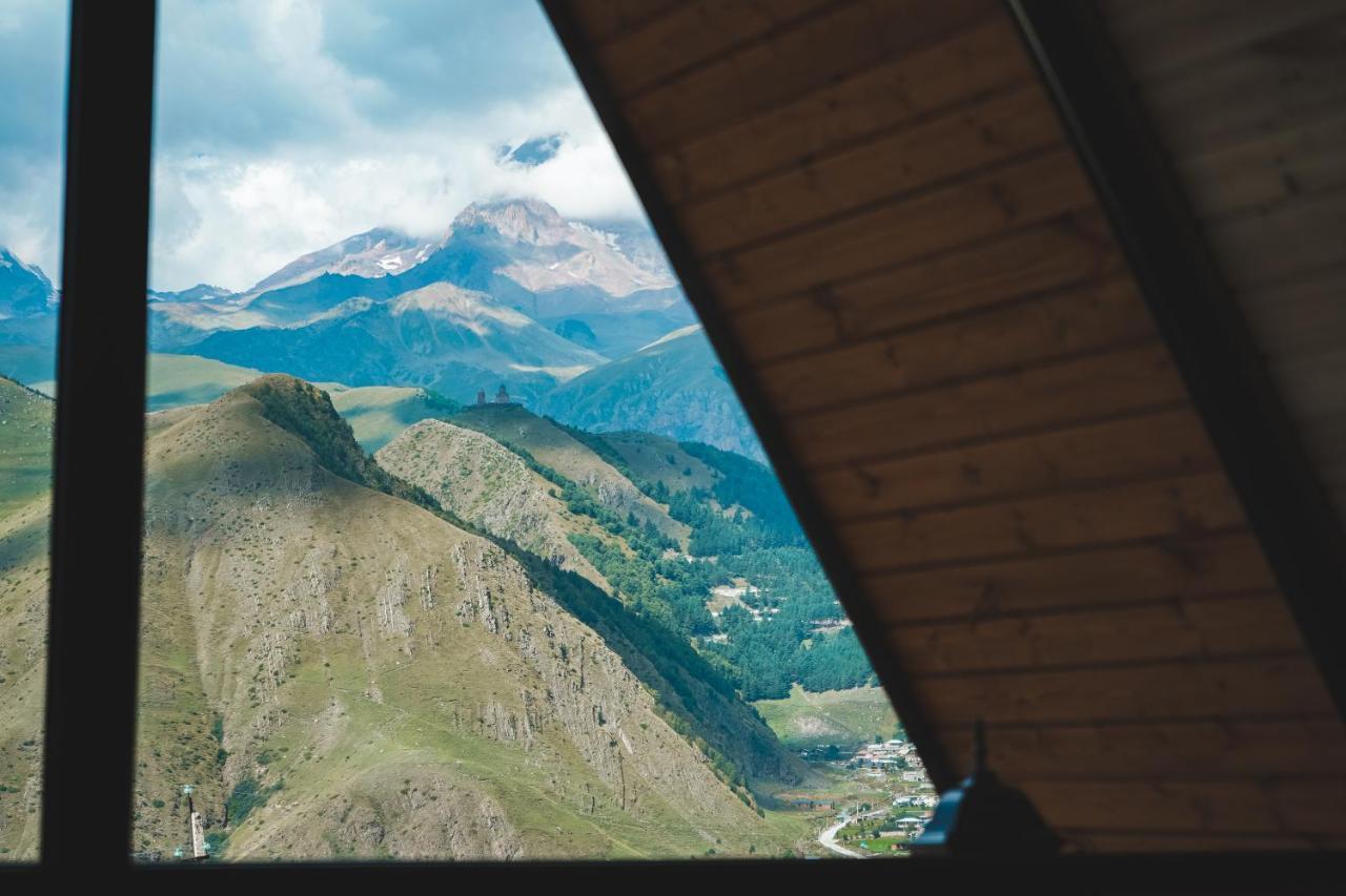 Misty Rocks Kazbegi Apartamento Exterior foto