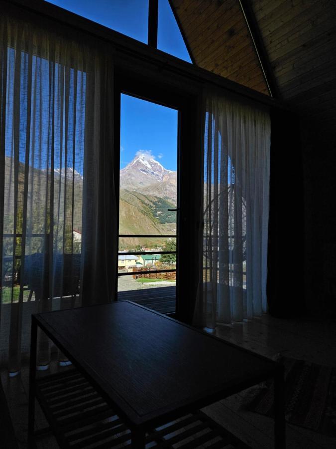 Misty Rocks Kazbegi Apartamento Exterior foto