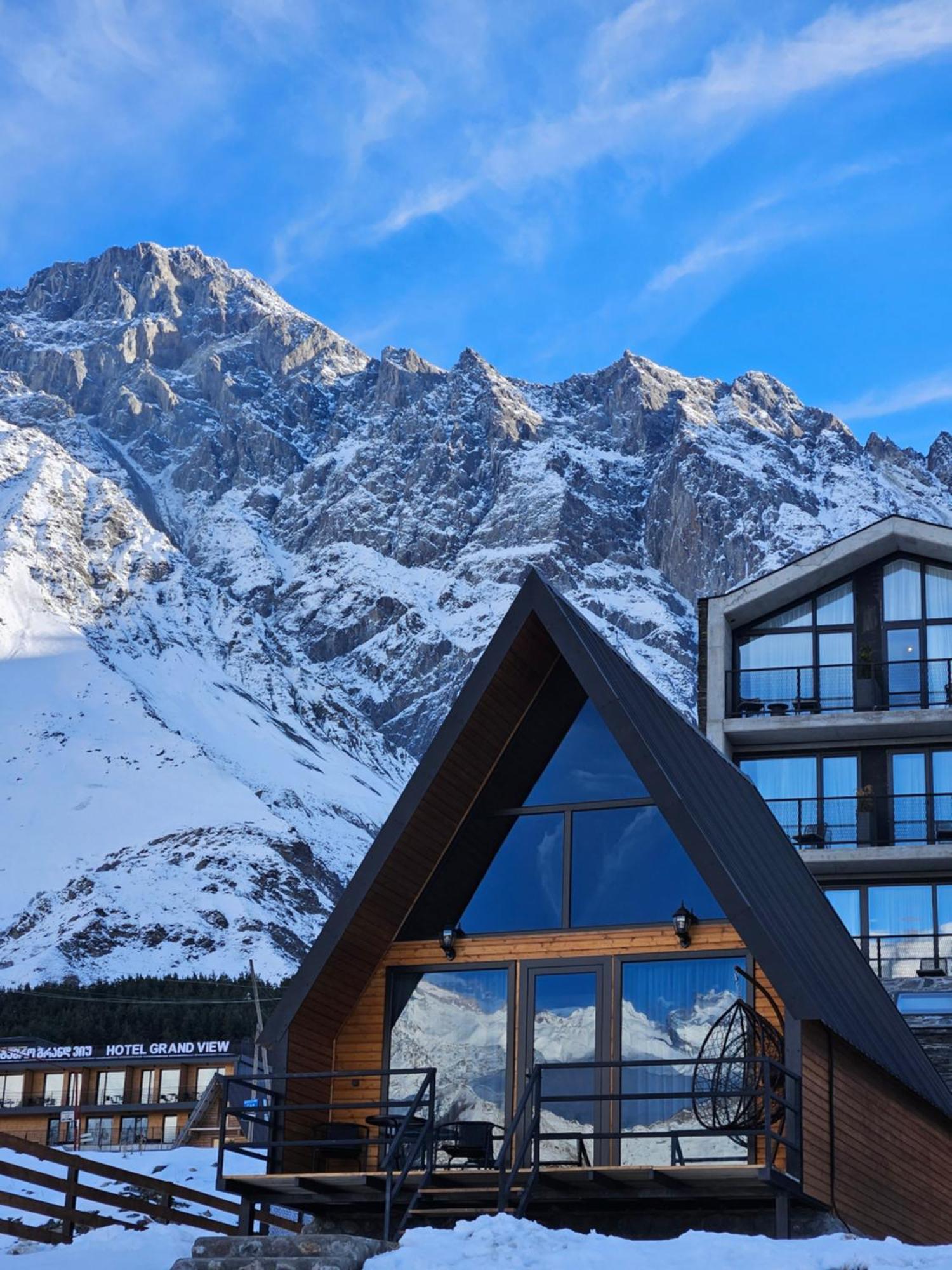 Misty Rocks Kazbegi Apartamento Exterior foto