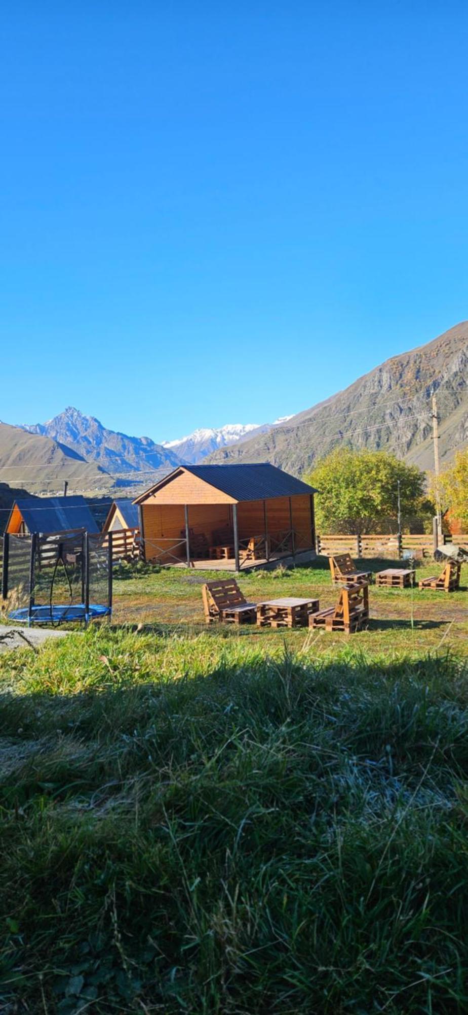 Misty Rocks Kazbegi Apartamento Exterior foto